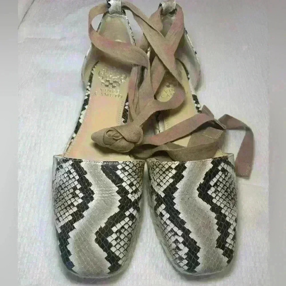 Vince Camuto Jeliany Taupe/ Snakeskin Ribbon Tie Espadrille Sandals Size 7.5. - Picture 5 of 9